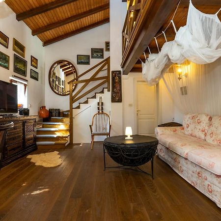 Stone House Retreat Villa มาลีโลชินจ์ ภายนอก รูปภาพ
