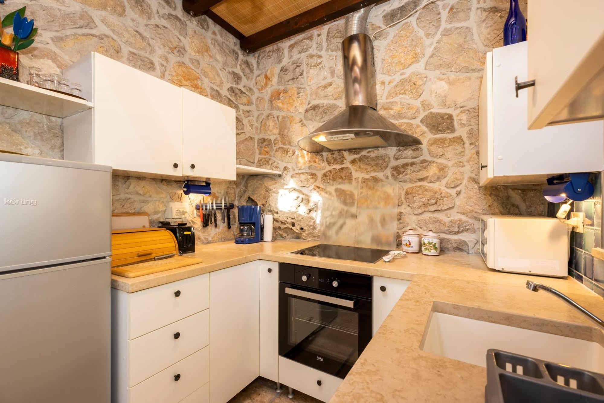 Stone House Retreat Villa มาลีโลชินจ์ ภายนอก รูปภาพ